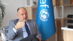 Роҳбари ЮНИСЕФ: 32 дарсади духтарони Тоҷикистон аз таҳсил дур мемонанд Роҳбари ЮНИСЕФ: 32 дарсади духтарони Тоҷикистон аз таҳсил дур мемонанд