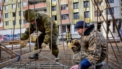 Муҳоҷирати корӣ дар Русия аз нигоҳи ду шоир Муҳоҷирати корӣ дар Русия аз нигоҳи ду шоир