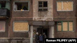 28 жовтня речник угруповання військ «Схід» у ефірі телемарафону заявив, що російські війська на Покровському напрямку прорвалися на околиці міста Мирноград, де тривають важкі вуличні бої. У ЗСУ кажуть, що це була обмовка