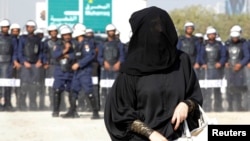 نمونهای از پوشش عبایه