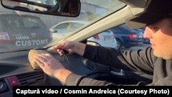 Șeful sindicatului polițiștilor Europol, Cosmin Andreica, afirmă că a cumpărat o presupusă substanță interzisă cu care s-a plimbat din Portul Constanța fără ca autoritățile să îl controleze.