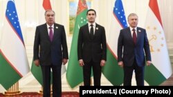 Мулоқоти президентони Тоҷикистон, Туркманистон ва Узбекистон дар Ашқобод. 4-уми август