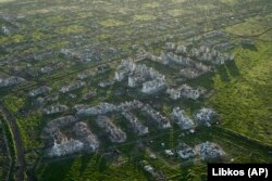 Вигляд на захоплену армією РФ Мар'їнку, 11 травня 2023 року