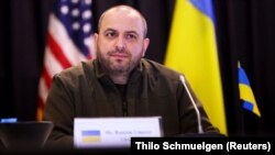 Рустем Умєров подякував британському керівництву за підтримку України і зазначив, що основною темою зустрічі були оборонні потреби України