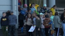 'Organized Crime': Ukrainian Children Taken To Belarus 'Organized Crime': Ukrainian Children Taken To Belarus
