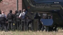 Вазири олмонӣ боздошти тоҷиконро шарҳ дод
 Вазири олмонӣ боздошти тоҷиконро шарҳ дод