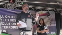 سخنرانی حامد اسماعیلیون در راهپیمایی لندن سخنرانی حامد اسماعیلیون در راهپیمایی لندن