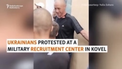 Ukrainians Protest At Recruitment Center Amid Tensions Over Mobilization Ukrainians Protest At Recruitment Center Amid Tensions Over Mobilization