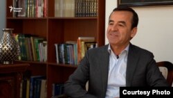Абдухалил Холиқзода, мудири Бемористони Ибни Сино ва муаллифи китоби “Ҳаводиси рӯзгори ман”