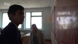 "Дар мо бисёри занҳо аз ҳамин чиз шикаст мехӯранд" "Дар мо бисёри занҳо аз ҳамин чиз шикаст мехӯранд"