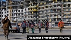 Будівництво в окупованому Маріуполі, лютий 2023 року