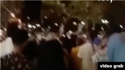 اعتراض به کمبود بیآبی در همدان برای دومین شب.
