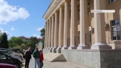 Лівого активіста з Євпаторії ще на місяць залишили в СІЗО (відео) Лівого активіста з Євпаторії ще на місяць залишили в СІЗО (відео)
