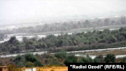 Дарёи замоне пуртуғён ва сероби Панҷ бо мушкили камобӣ рӯбарӯ шудааст