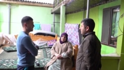"Мехоҳам, писарамро бинаму ба оғӯш бигирам" "Мехоҳам, писарамро бинаму ба оғӯш бигирам"