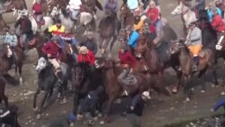 Дар Хатлон мавсими нави бузкашӣ бо пирӯзии човандоз аз Ӯзбекистон оғоз ёфт Дар Хатлон мавсими нави бузкашӣ бо пирӯзии човандоз аз Ӯзбекистон оғоз ёфт