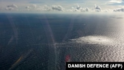 Витік газу в морі над місцем пошкодження газогонів, вересень 2022 року