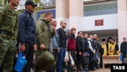 Мобилизованные на войну против Украины перед отправкой в части. Батайск, Ростовская область. Сентябрь 2022 года