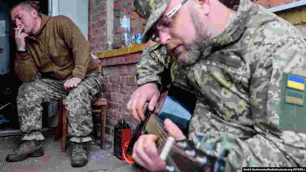 Відпочинок між бойовими завданнями 