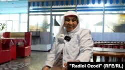 Руфия Сафарова дар ошхонаи "Гӯшае аз Тоҷикистон"