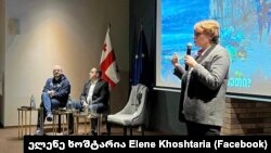 „გირჩი-მეტი თავისუფლების" ლიდერი ზურაბ ჯაფარიძე, „სტრატეგია აღმაშენებლის" ლიდერი გიორგი ვაშაძე, „დროას" ლიდერი ელენე ხოშტარია