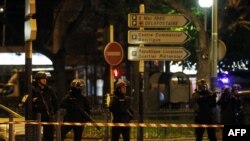Паліцэйская апэрацыя ў Сэн-Дэні, паблізу Парыжа, 18 Лістапада 2015 году