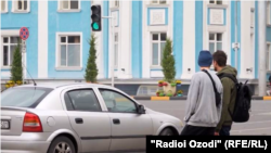 Яке аз кӯчаҳои Душанбе