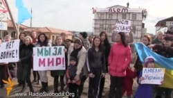 Згадуємо, як це було. Кримські жінки вимагали у Путіна вивести війська (відео) Згадуємо, як це було. Кримські жінки вимагали у Путіна вивести війська (відео)