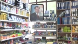 Чӣ гуна китобҳои президенти Тоҷикистон пурфурӯш шуданд? Чӣ гуна китобҳои президенти Тоҷикистон пурфурӯш шуданд?