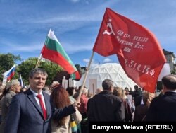 Борис Цветков с руското "Знаме на победата"