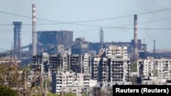 Напередодні Міноборони Росії заявило про взяття під контроль останнього оплоту оборони в Маріуполі, заводу «Азовсталь»