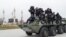 Военные Росгвардии на смотре в Чечне, февраль 2022 года