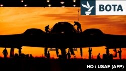 Një bombardues B-2 në bazën ajrore Whiteman, në Misuri. 11 maj 2012.