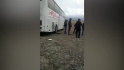 Як автобуси ҳомили муҳоҷирони тоҷик дар Қазоқистон дармонд Як автобуси ҳомили муҳоҷирони тоҷик дар Қазоқистон дармонд