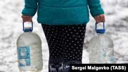 Дончане начали носить воду с момента атаки армии РФ на другие области. Теперь станет еще хуже