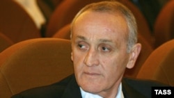 Глава непризнанной республики Абхазия Александр Анкваб