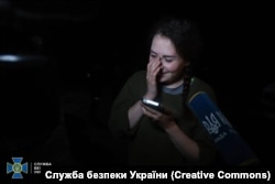 Обмін військовополоненими, під час якого додому повернулася частина азовців з «Азовсталі», 21 вересня 2022 року. На фото Катерина «Пташка» Поліщук з 12-ї бригади НГУ