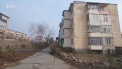 Даъво сари хона дар Хуҷанд то қасди худкушӣ дар назди додгоҳ расид Даъво сари хона дар Хуҷанд то қасди худкушӣ дар назди додгоҳ расид