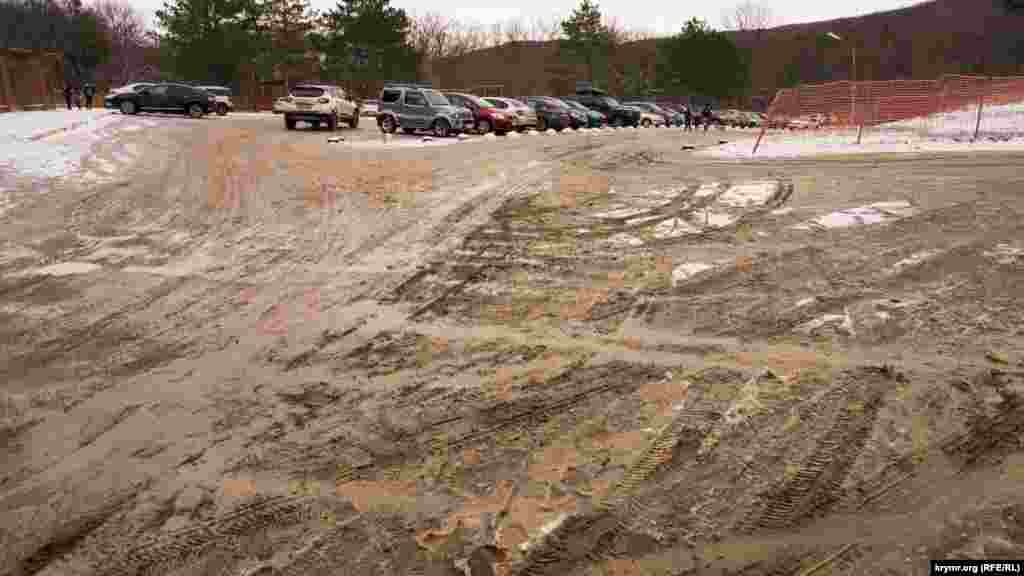 І автомобільні – на турбазі «Ангарський перевал»