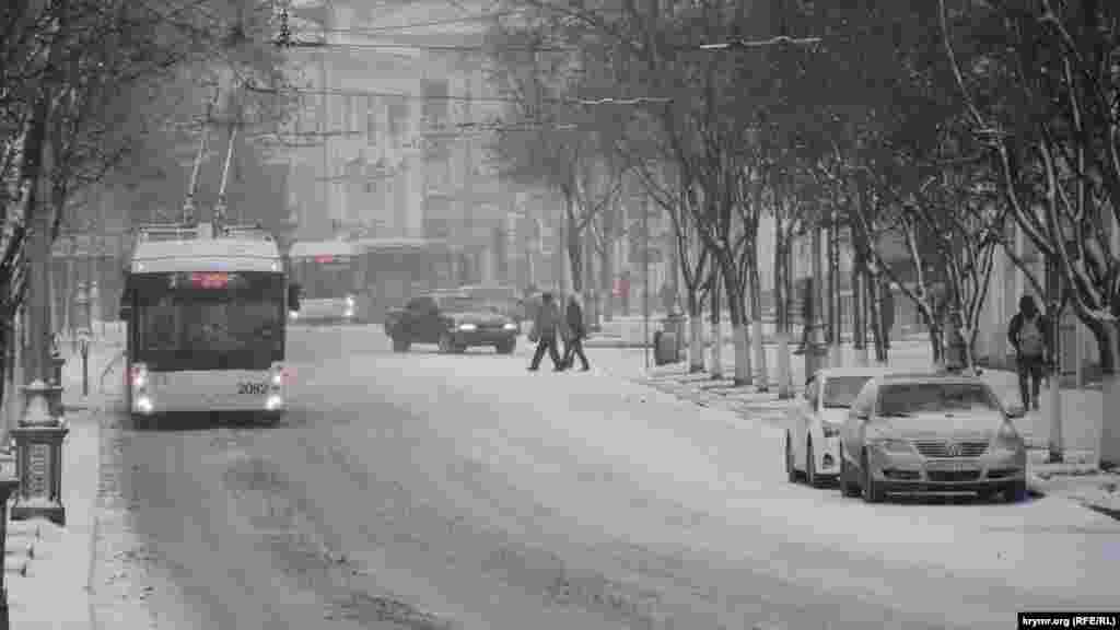 Севастополь, вулиця Леніна