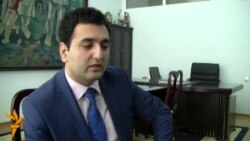 Беҳрӯз Зеваров ва "Асрори шоу-бизнеси тоҷик" Беҳрӯз Зеваров ва "Асрори шоу-бизнеси тоҷик"