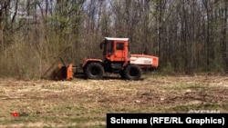 Влітку цього року «Харківобленерго» придбав на тендері за понад шість мільйонів гривень два трактори з подрібнювальною установкою