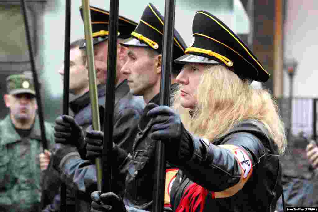 "Русский марш" дар майдони Октябрское поле, Маскав 4 ноябр