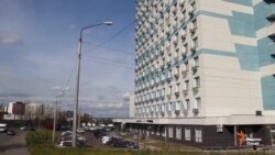 Пой ва сутунмӯҳраи муҳоҷирон шикаст Пой ва сутунмӯҳраи муҳоҷирон шикаст