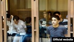 Муҳокимаи қочоқбарони тоҷик дар Додгоҳи Маскав