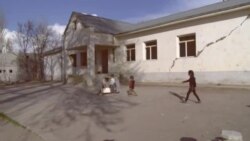 Мактабе, ки бо пули Бонки Ҷаҳонӣ сохтанд, вайрона шуд. Чаро? Мактабе, ки бо пули Бонки Ҷаҳонӣ сохтанд, вайрона шуд. Чаро?