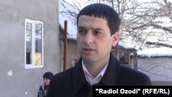 Далер Шарифов баъди раҳоӣ аз зиндон. 29-уми январи 2021