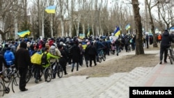Згодом мелітопольці вийшли на акції протесту проти окупації