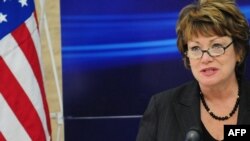 Ellen Tauscher, undersecretary of state for arms control and international security, says Washington ready to put in writing that the missile-defense shield is not aimed at Moscow.