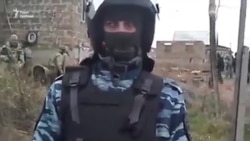 У будинках кримських татар у Криму тривають обшуки У будинках кримських татар у Криму тривають обшуки